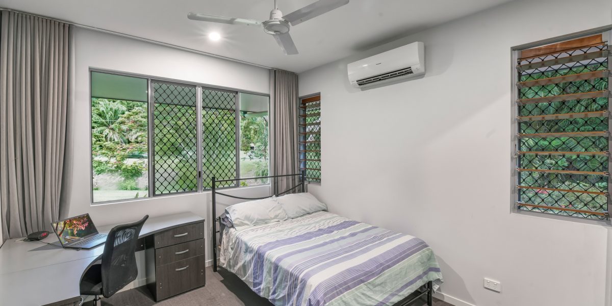 13-15 Stevens Street, Clifton Beach, QLD 4879 AUS
