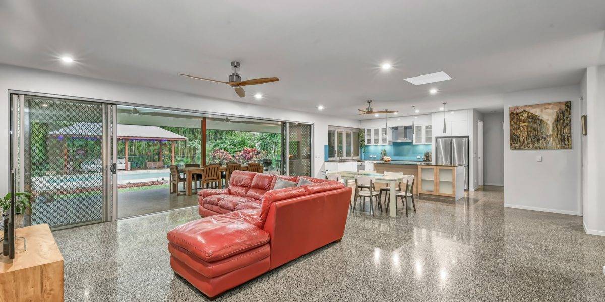 13-15 Stevens Street, Clifton Beach, QLD 4879 AUS