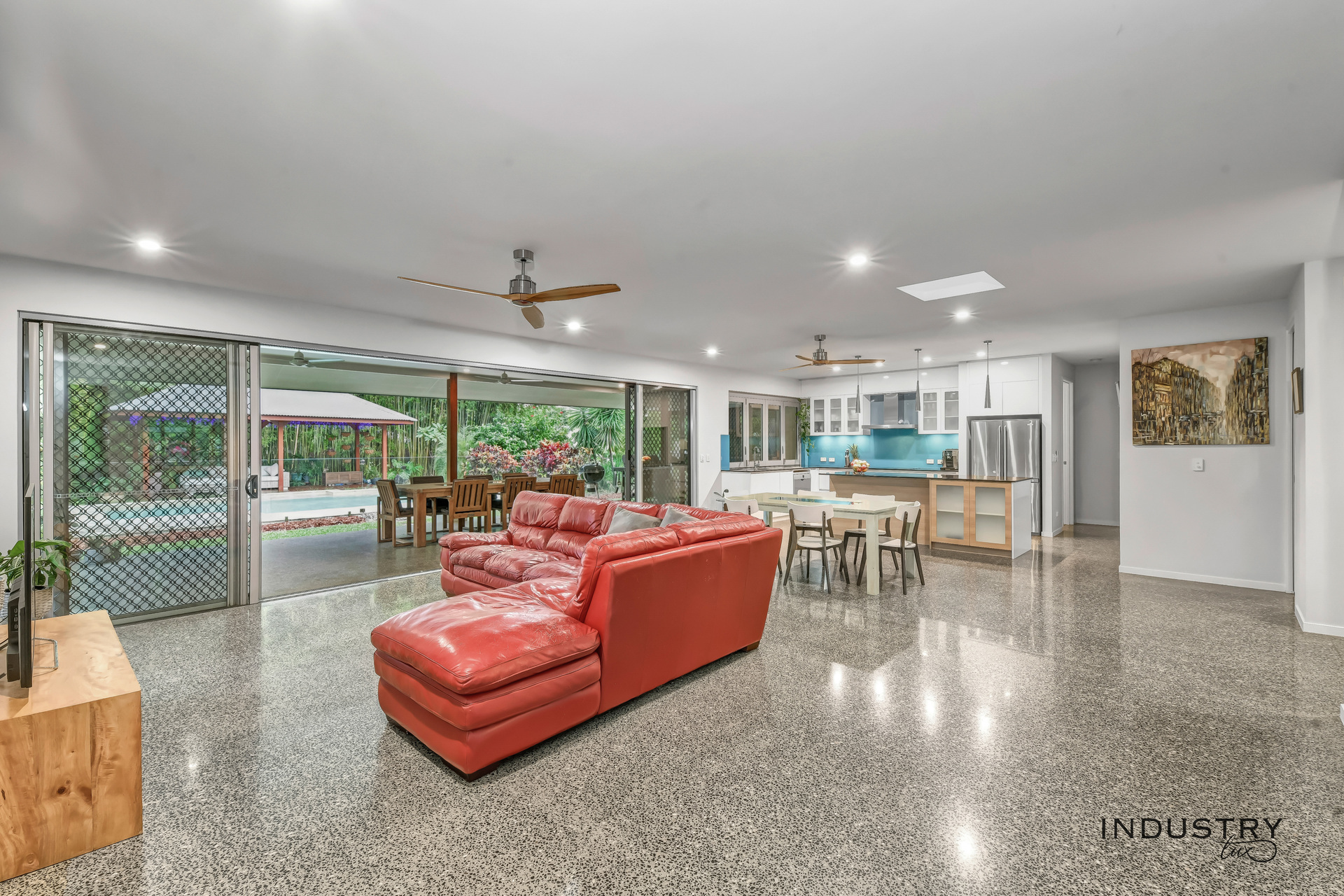 13-15 Stevens Street, Clifton Beach, QLD 4879 AUS