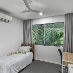 13-15 Stevens Street, Clifton Beach, QLD 4879 AUS