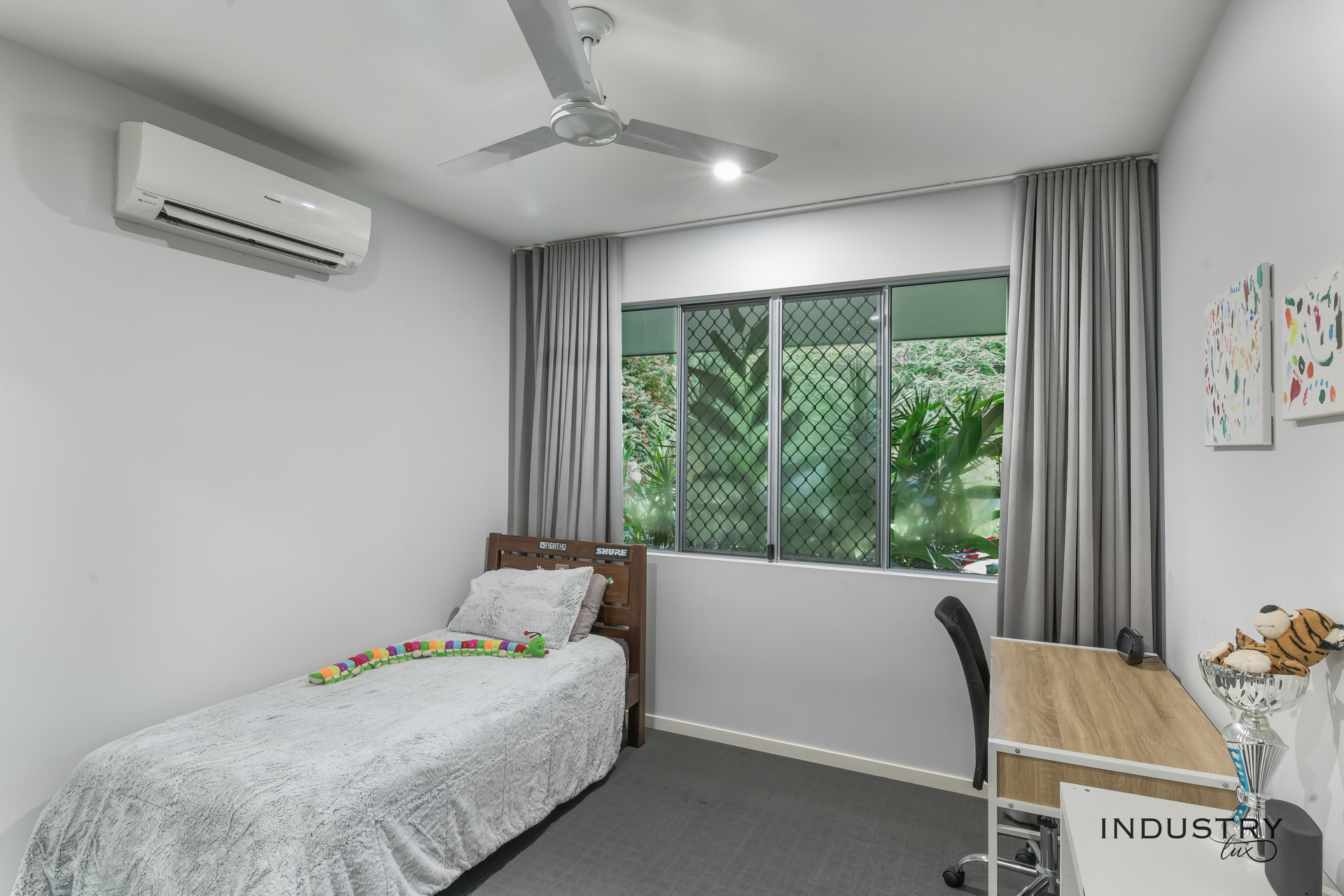 13-15 Stevens Street, Clifton Beach, QLD 4879 AUS