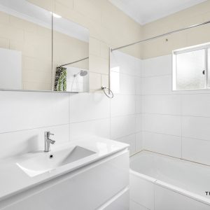 51 Bicentennial Road, Bentley Park, QLD 4869 AUS