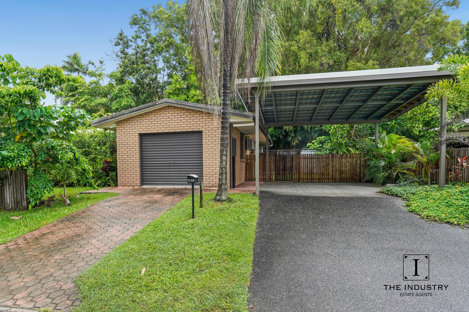 1/35 Beaver Street, Clifton Beach, QLD 4879 AUS