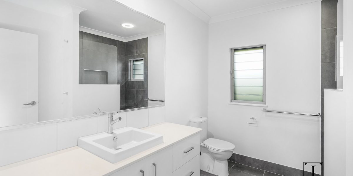 12 Flow Close, Trinity Beach, QLD 4879 AUS