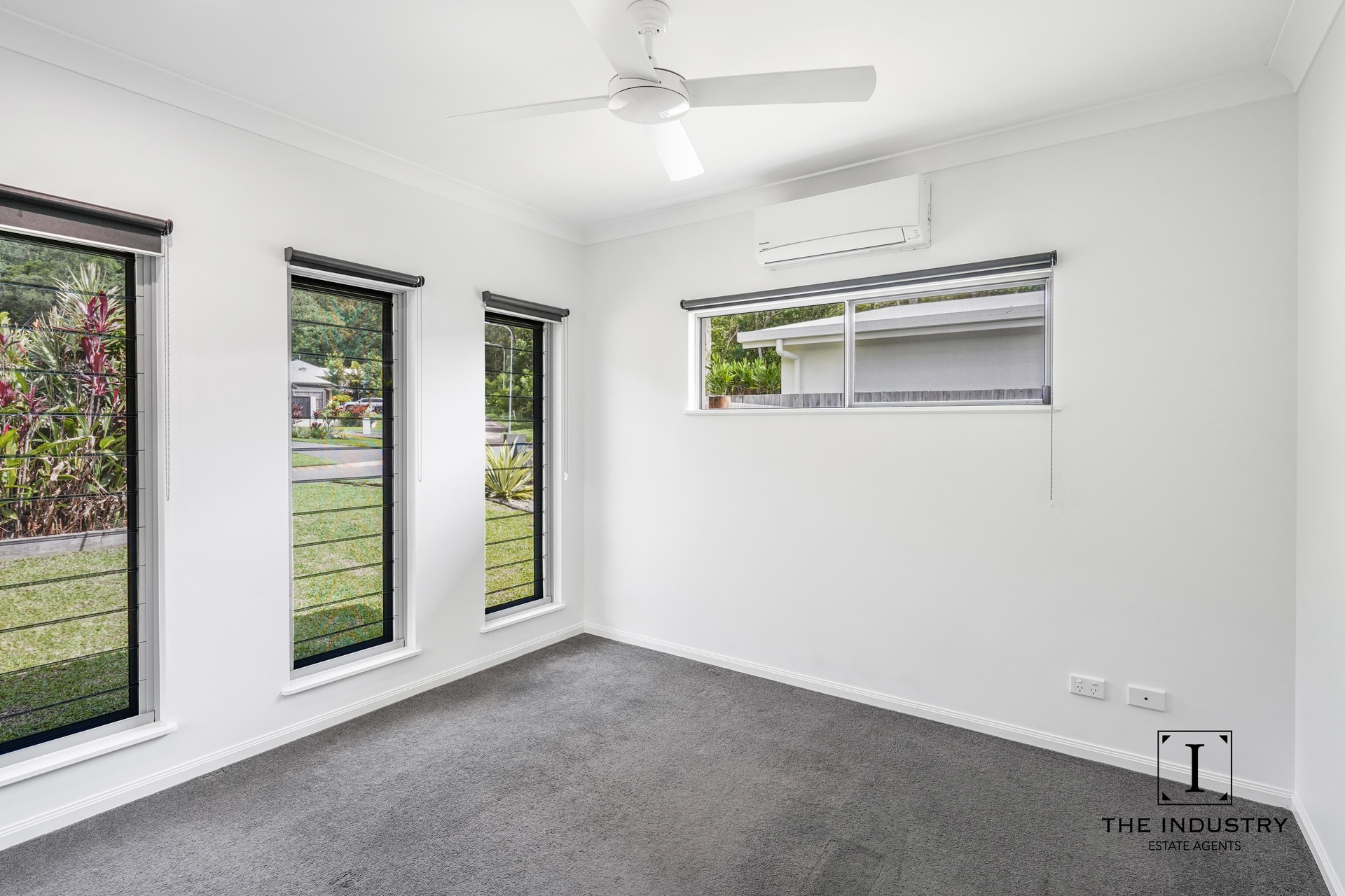 12 Flow Close, Trinity Beach, QLD 4879 AUS