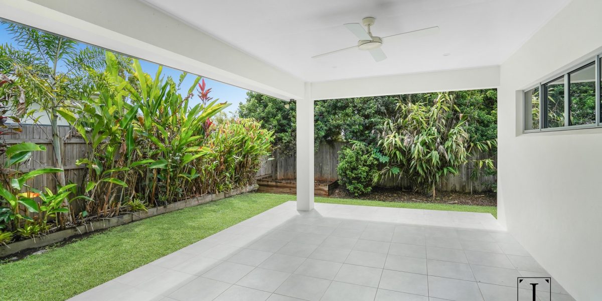 12 Flow Close, Trinity Beach, QLD 4879 AUS