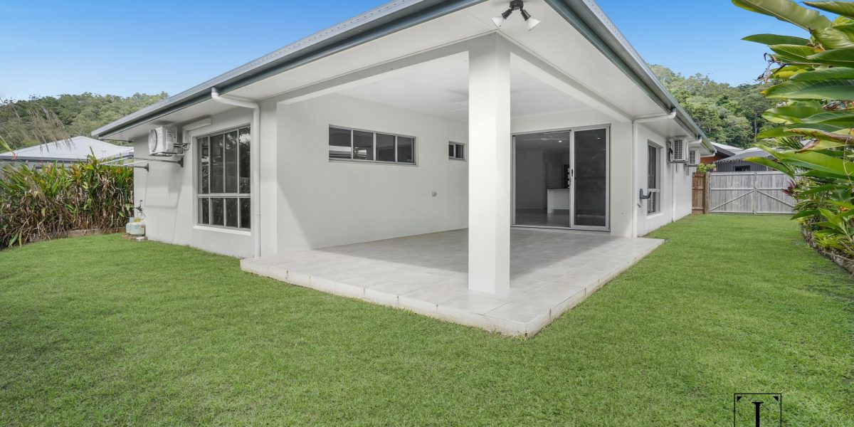 12 Flow Close, Trinity Beach, QLD 4879 AUS