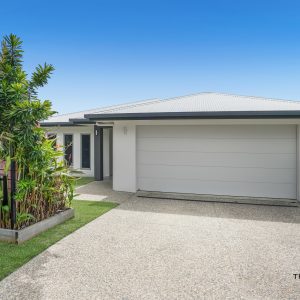 12 Flow Close, Trinity Beach, QLD 4879 AUS