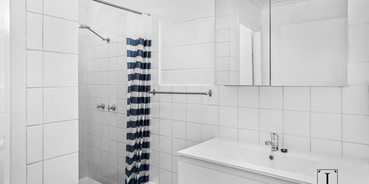 6/14-16 Curtin Street, Westcourt, QLD 4870 AUS