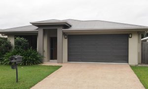 4 Cliffdale Street, Bentley Park, QLD 4869 AUS
