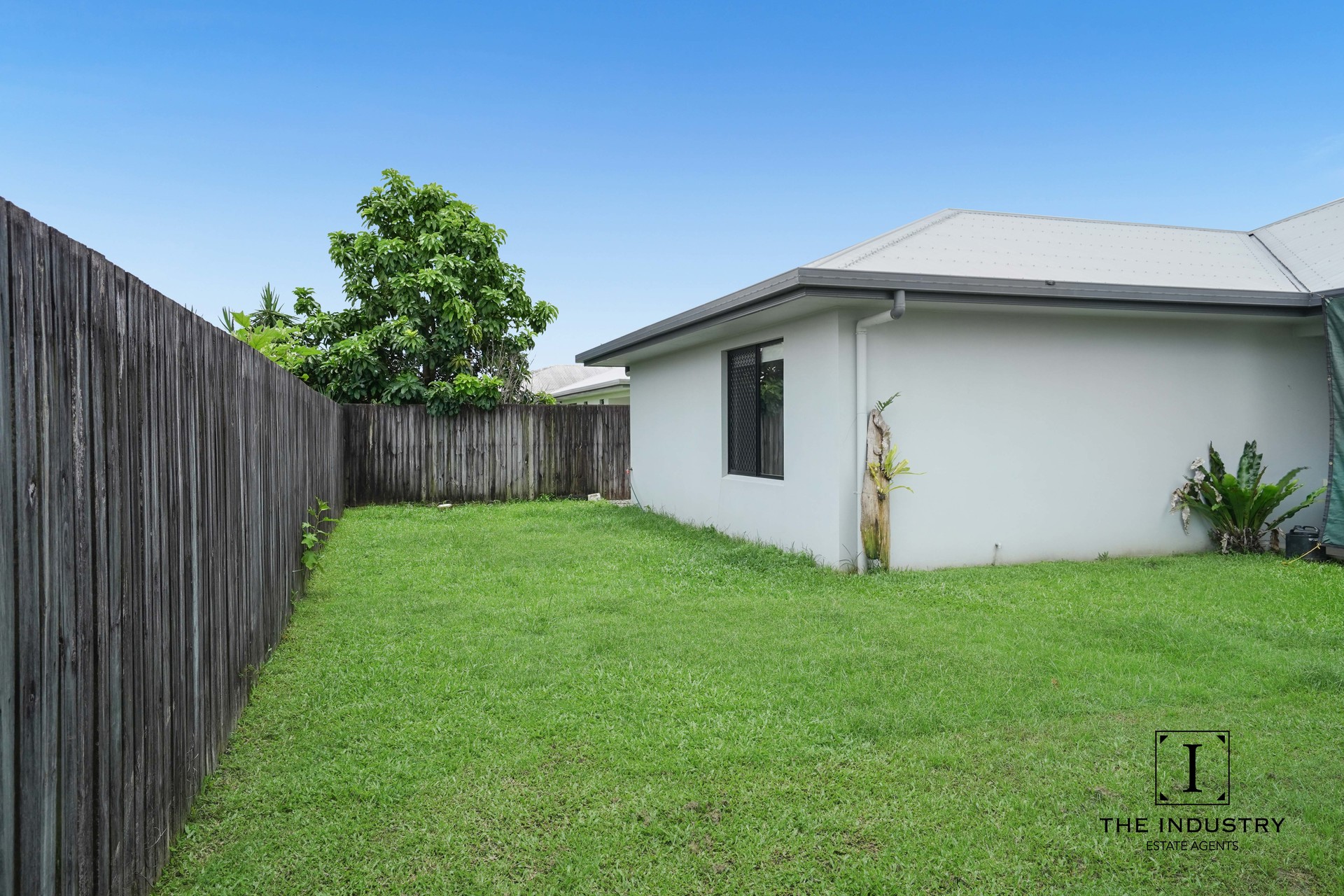 3 Bronson Street, White Rock, QLD 4868 AUS