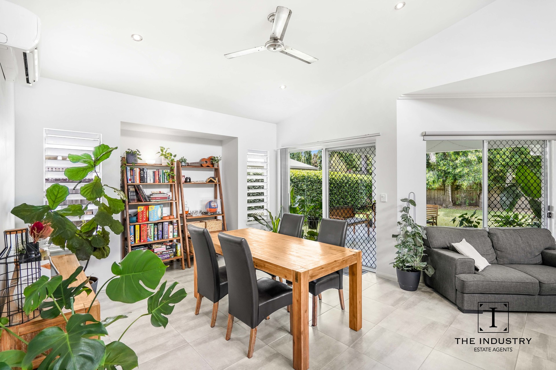 15 Selwyn Circuit, Trinity Park, QLD 4879 AUS