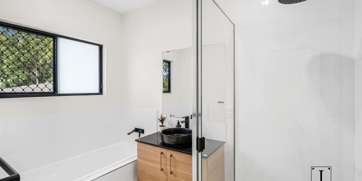 58 Roberts Drive, Trinity Beach, QLD 4879 AUS