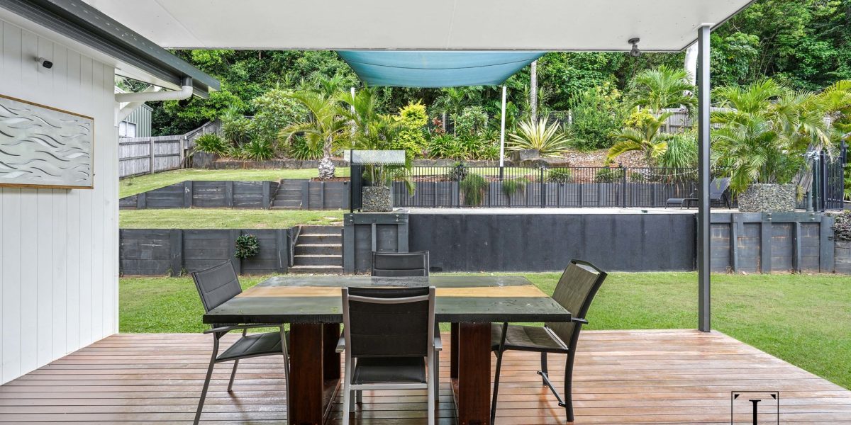 58 Roberts Drive, Trinity Beach, QLD 4879 AUS