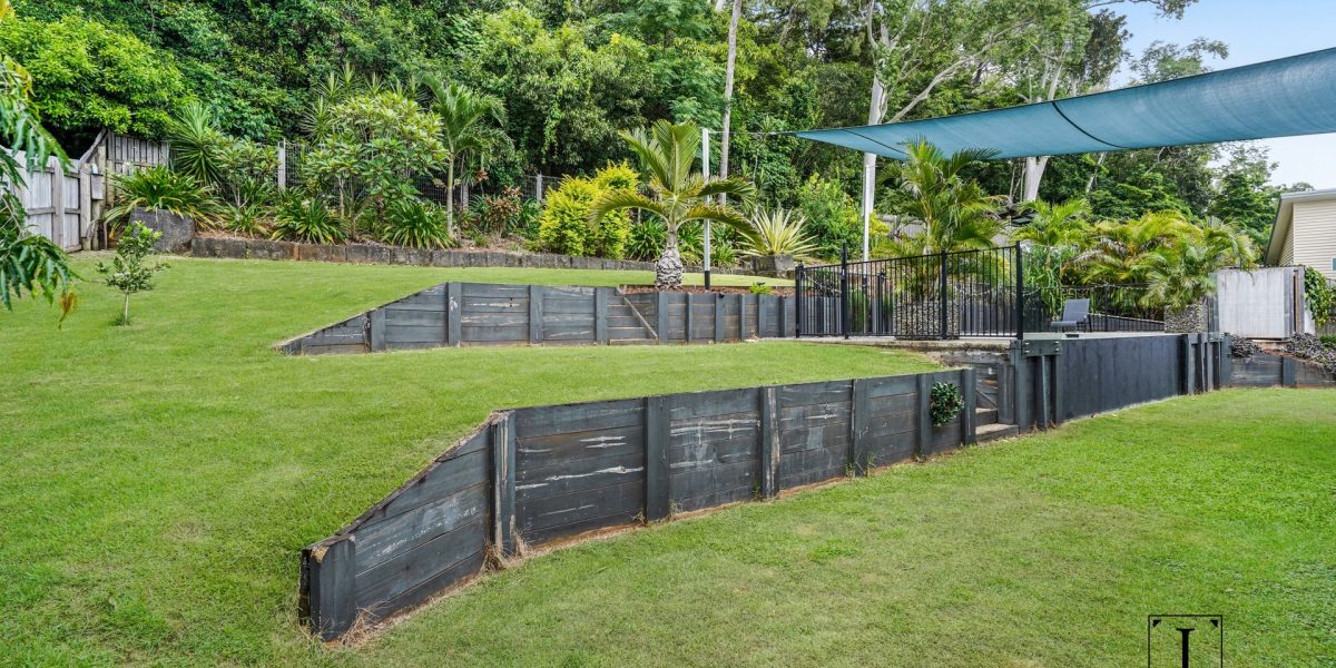 58 Roberts Drive, Trinity Beach, QLD 4879 AUS