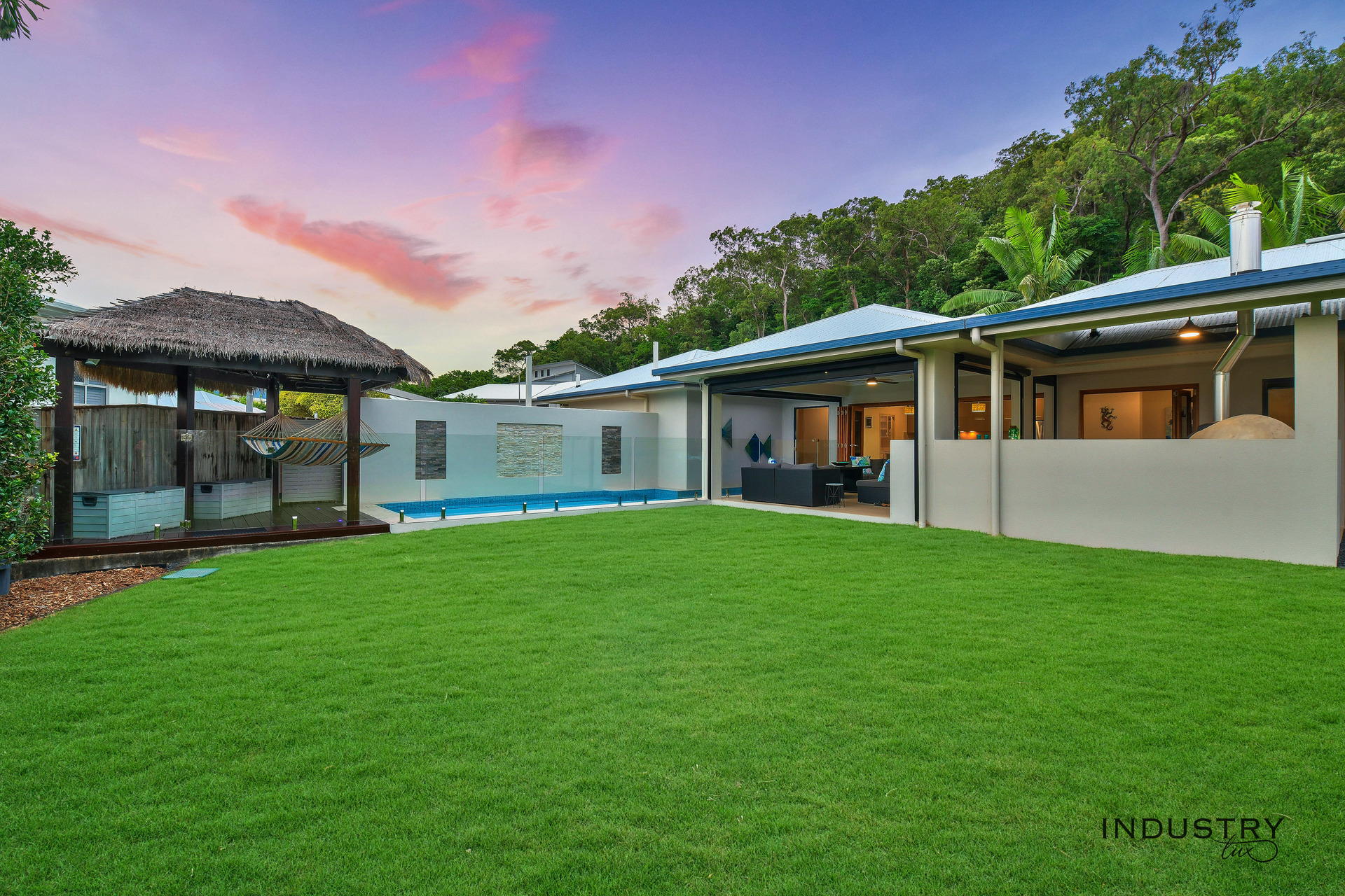 28 Port Close, Trinity Beach, QLD 4879 AUS