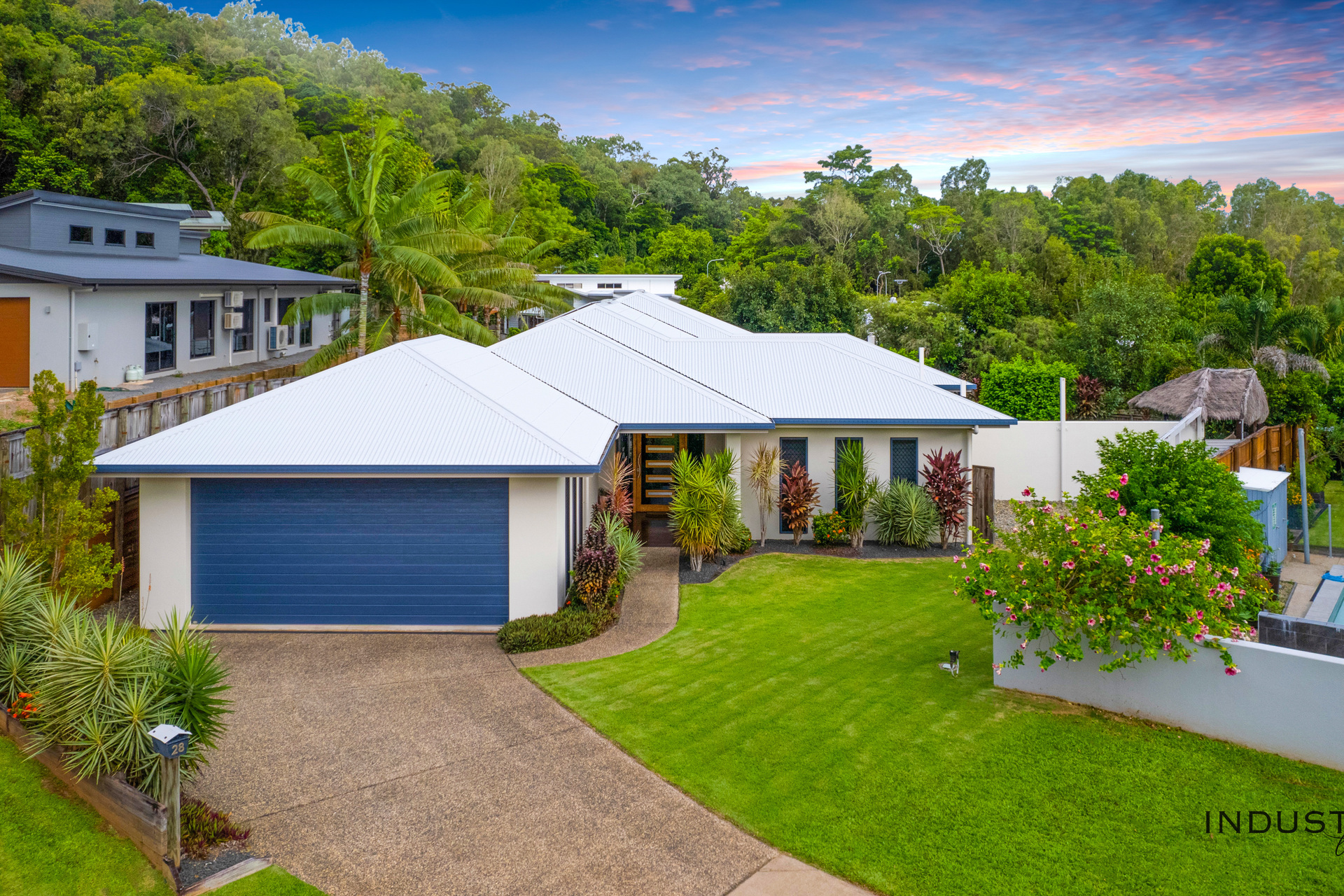 28 Port Close, Trinity Beach, QLD 4879 AUS