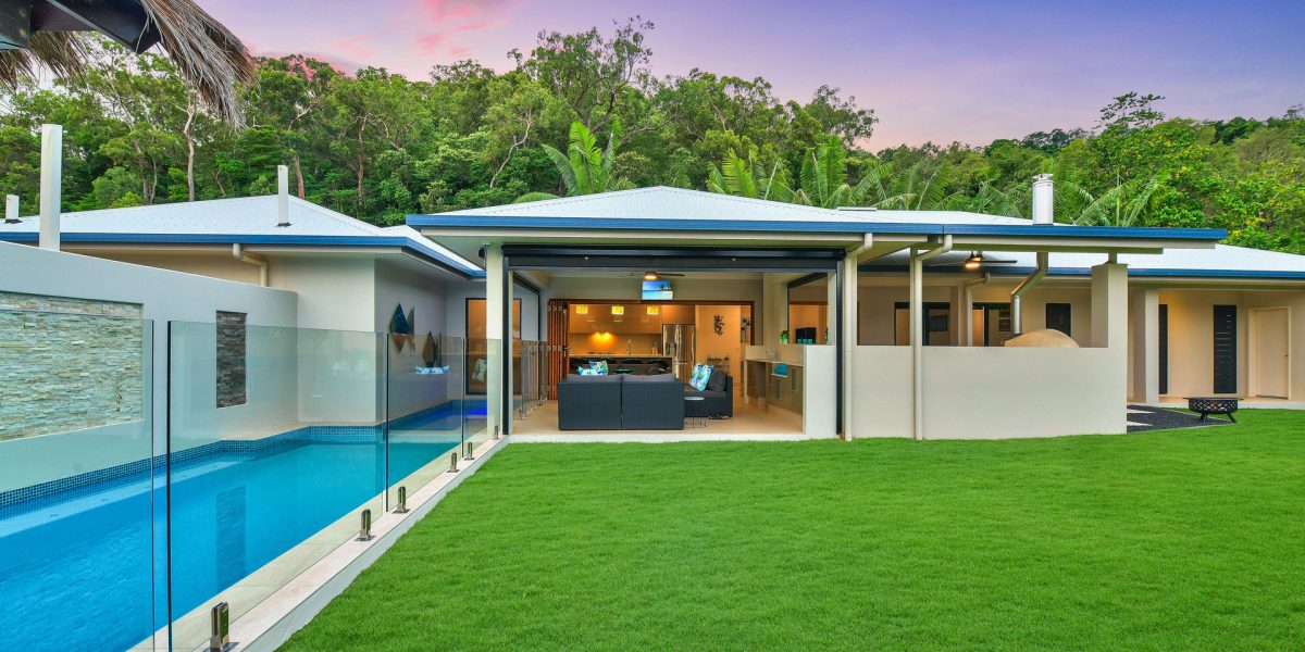 28 Port Close, Trinity Beach, QLD 4879 AUS