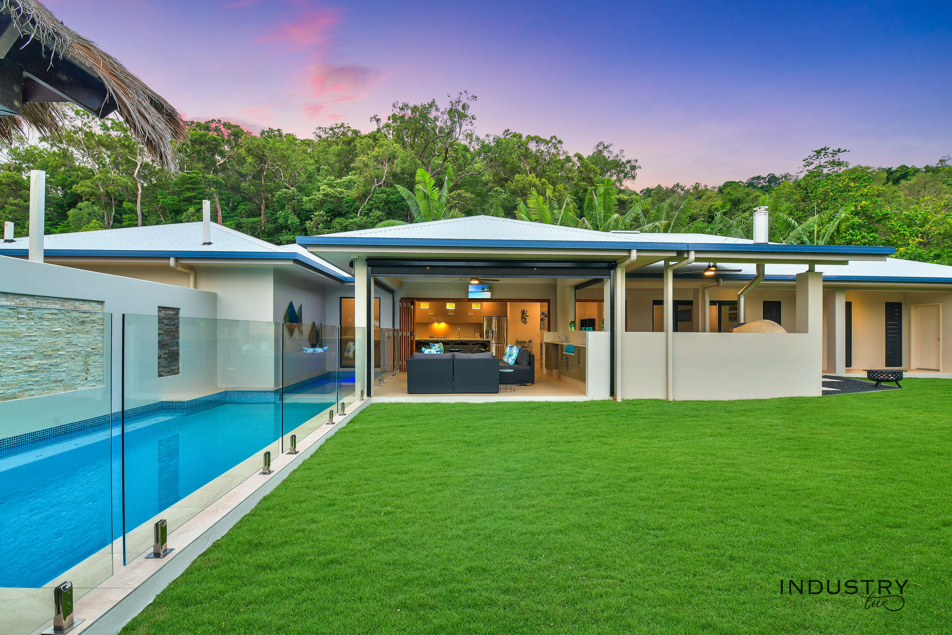 28 Port Close, Trinity Beach, QLD 4879 AUS