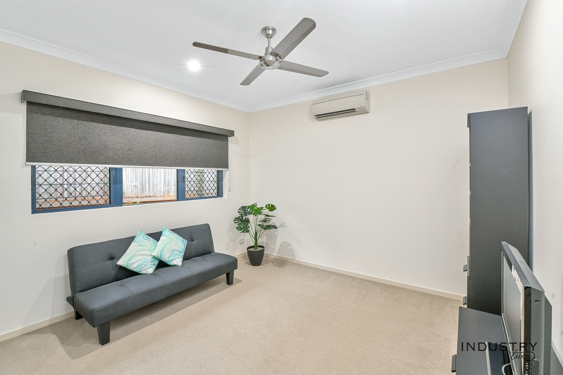 28 Port Close, Trinity Beach, QLD 4879 AUS