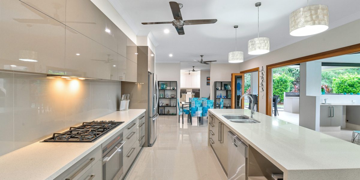 28 Port Close, Trinity Beach, QLD 4879 AUS