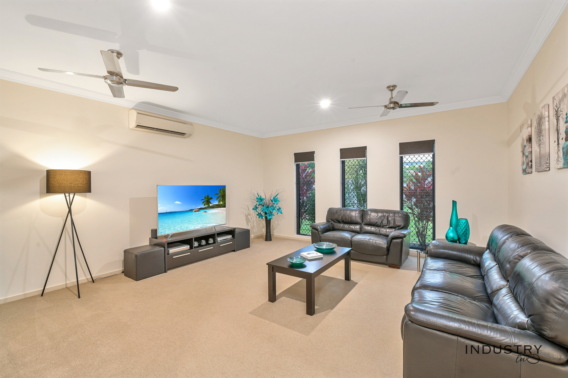 28 Port Close, Trinity Beach, QLD 4879 AUS