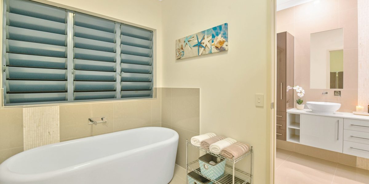28 Port Close, Trinity Beach, QLD 4879 AUS