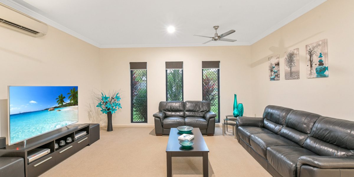 28 Port Close, Trinity Beach, QLD 4879 AUS