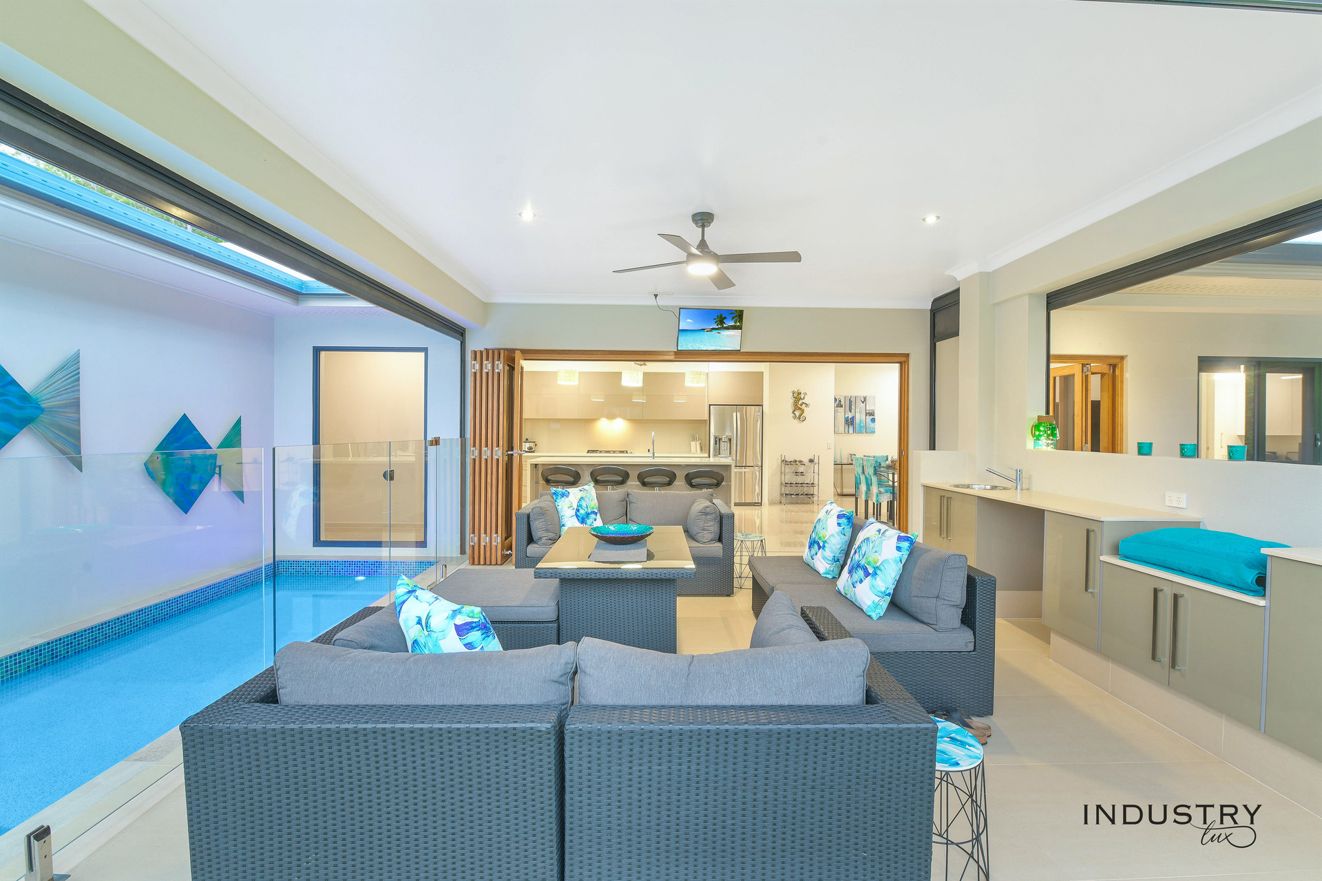 28 Port Close, Trinity Beach, QLD 4879 AUS