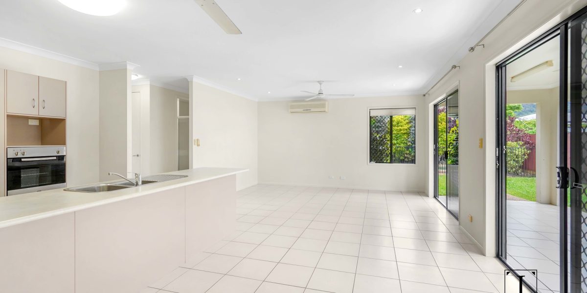10 Roderick Street, Bentley Park, QLD 4869 AUS