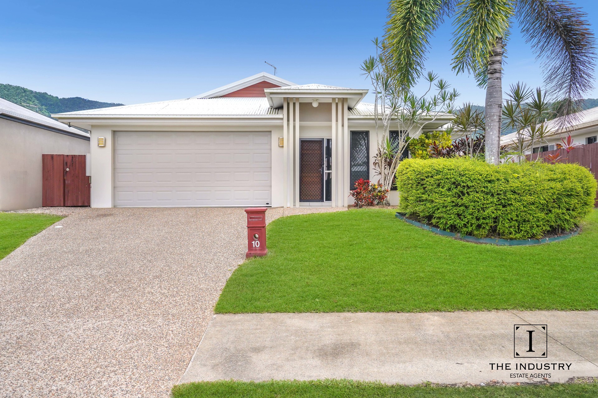 10 Roderick Street, Bentley Park, QLD 4869 AUS