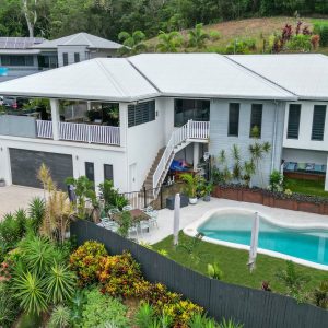 14 Megalong Close, Smithfield, QLD 4878 AUS