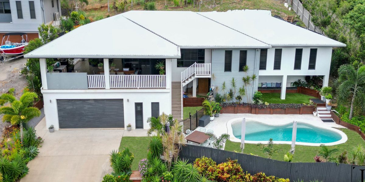 14 Megalong Close, Smithfield, QLD 4878 AUS