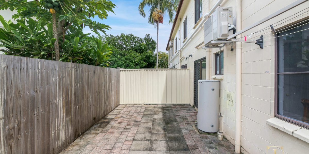 3/520-522 Varley Street, Yorkeys Knob, QLD 4878 AUS