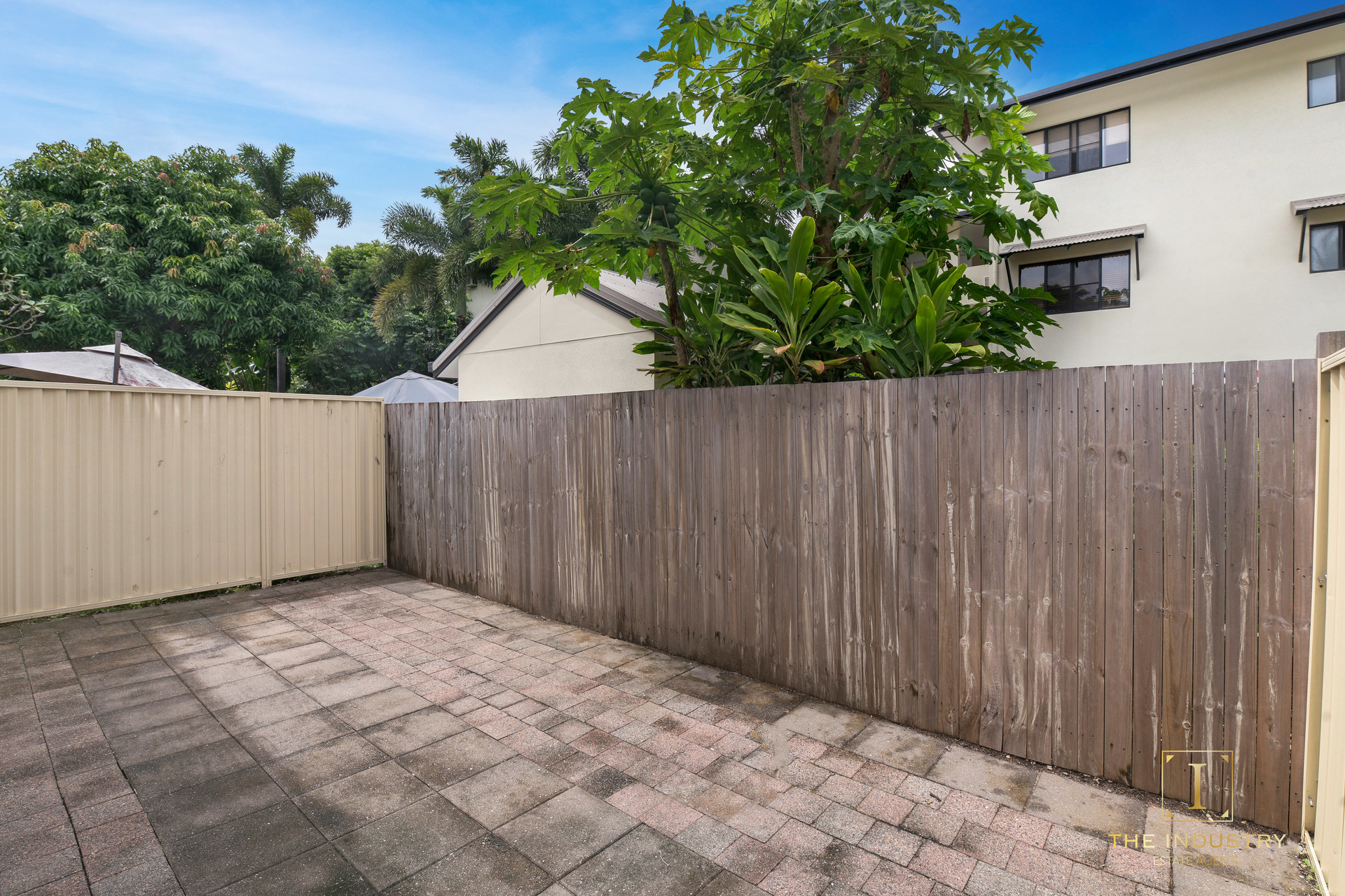 3/520-522 Varley Street, Yorkeys Knob, QLD 4878 AUS