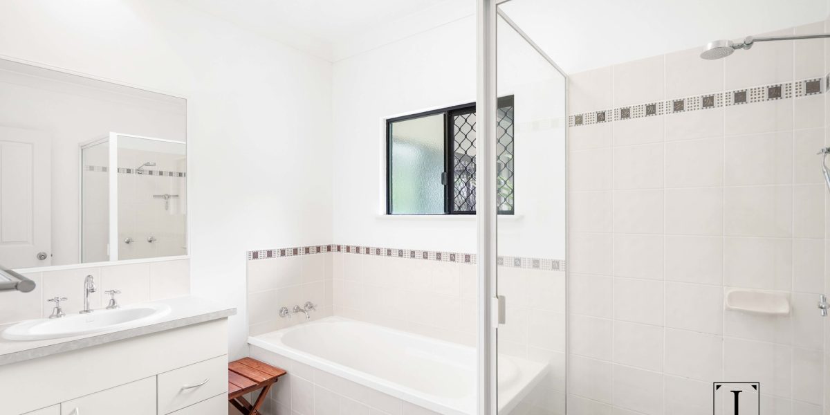 6 Mia Close, Kewarra Beach, QLD 4879 AUS