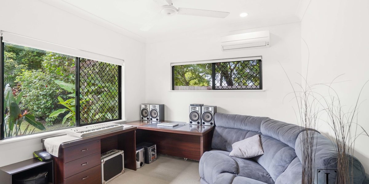 6 Mia Close, Kewarra Beach, QLD 4879 AUS