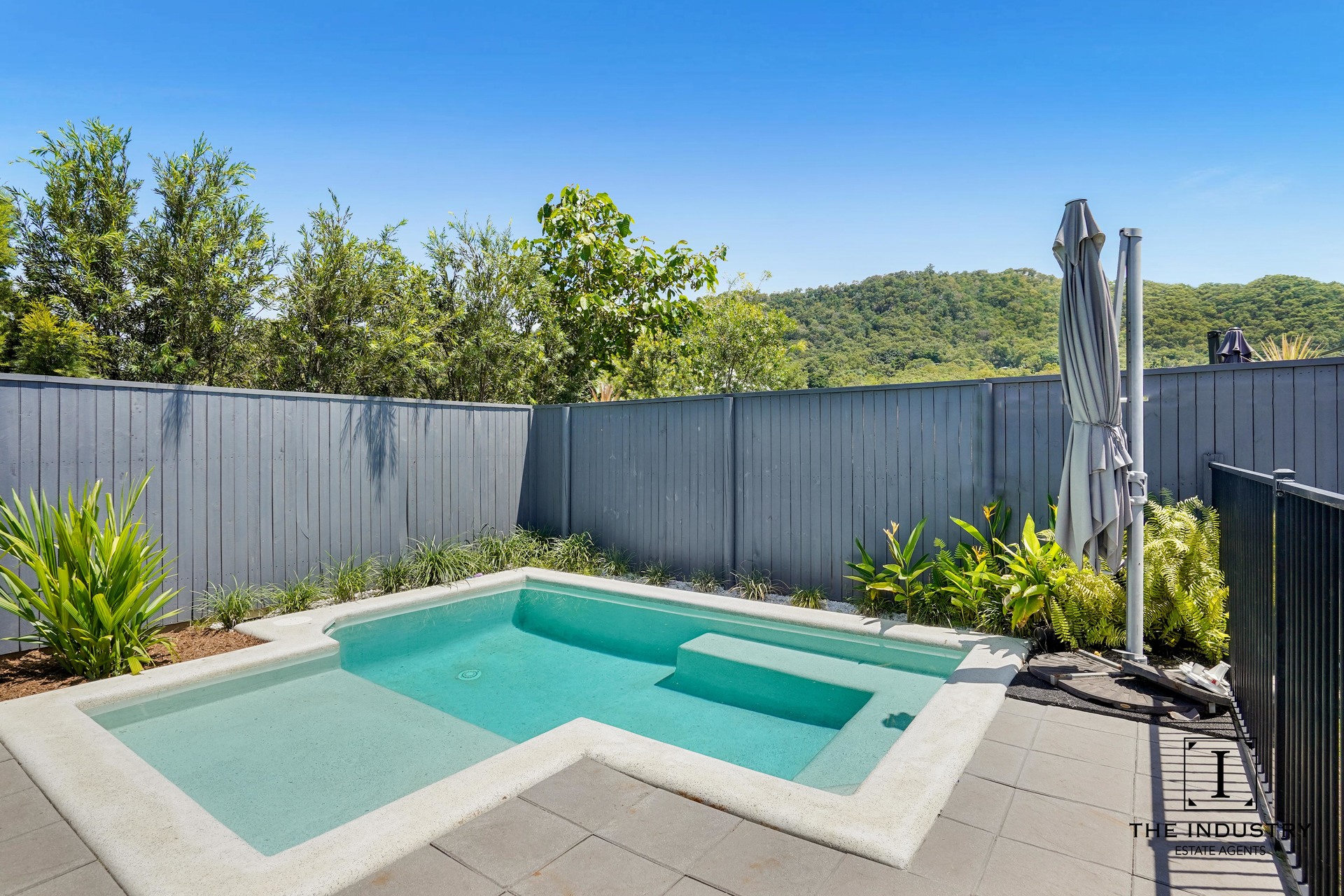 41 Master Circuit, Trinity Beach, QLD 4879 AUS