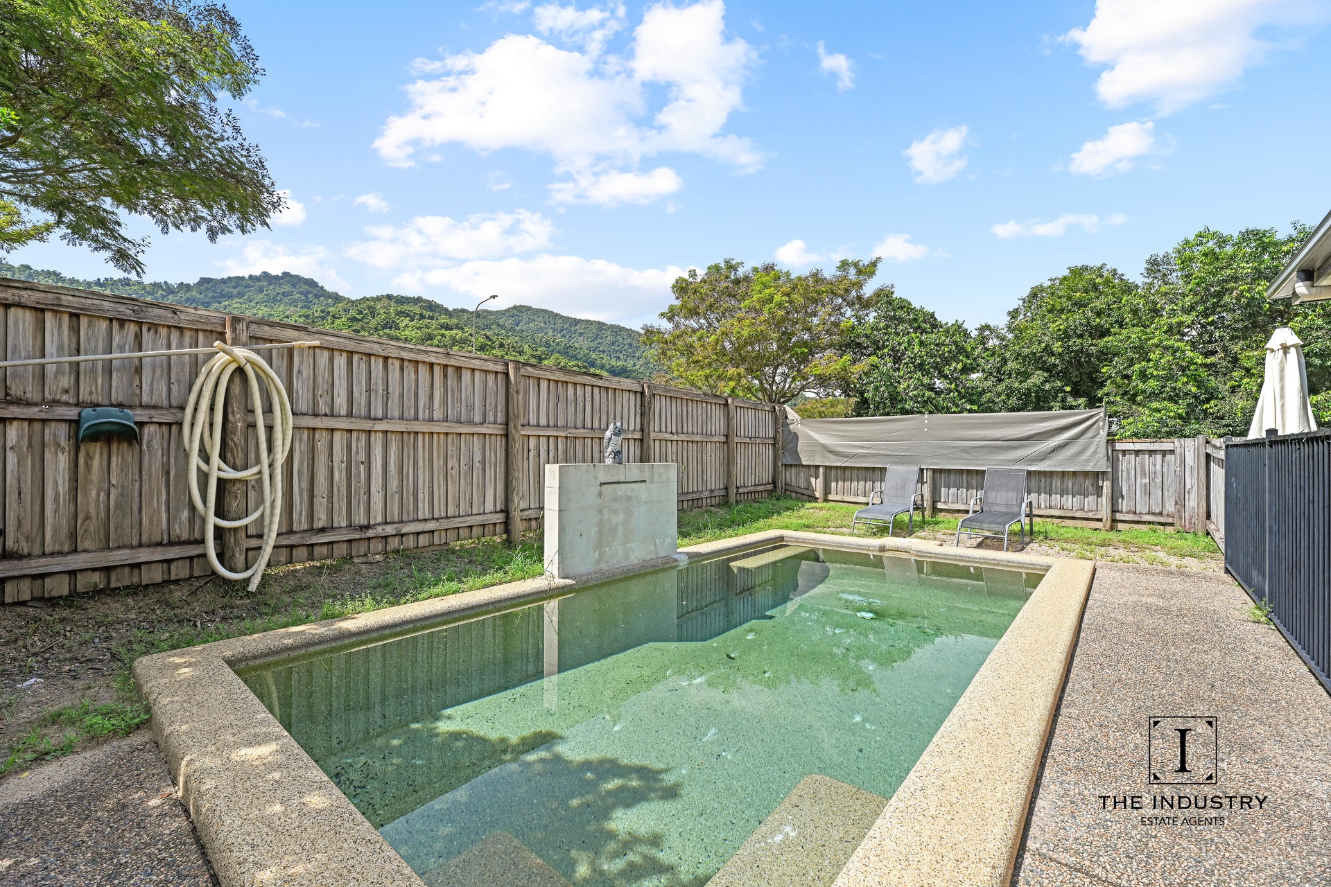 38 Kehone Street, Redlynch, QLD 4870 AUS