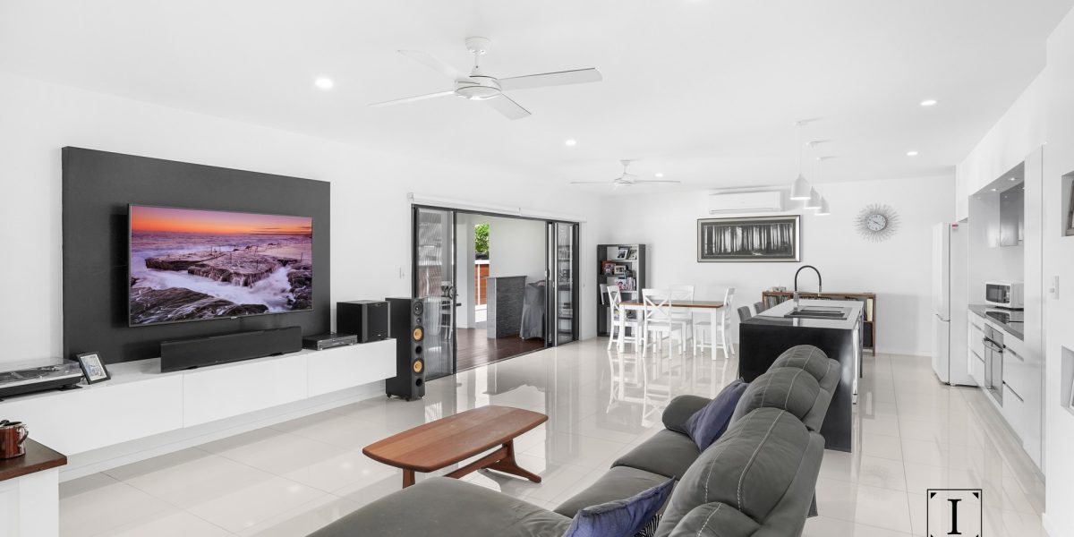 75 Seaways Street, Trinity Beach, QLD 4879 AUS
