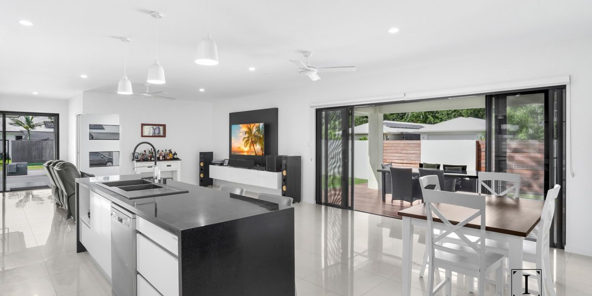 75 Seaways Street, Trinity Beach, QLD 4879 AUS