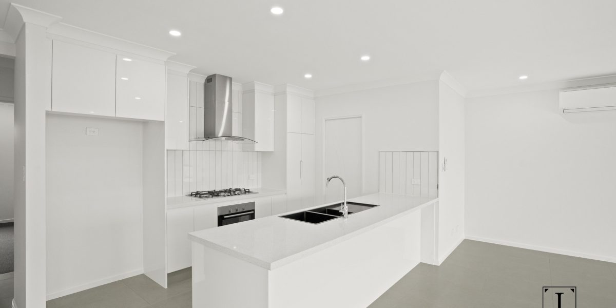 20 Blackmountain Trail, Mount Peter, QLD 4869 AUS