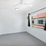 4/60 Charles Street, Manunda, QLD 4870 AUS