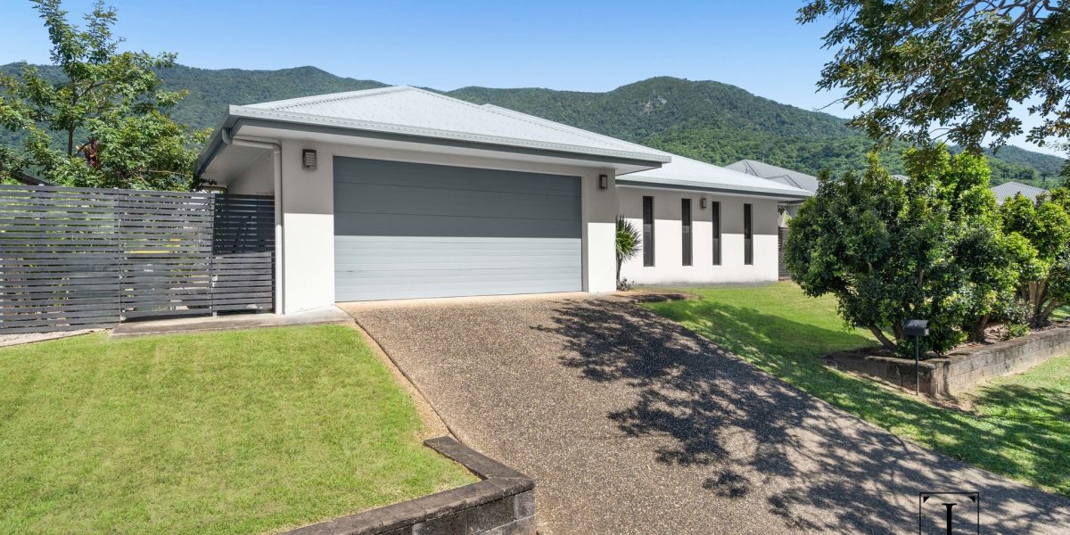 14 Botany Avenue, Redlynch, QLD 4870 AUS