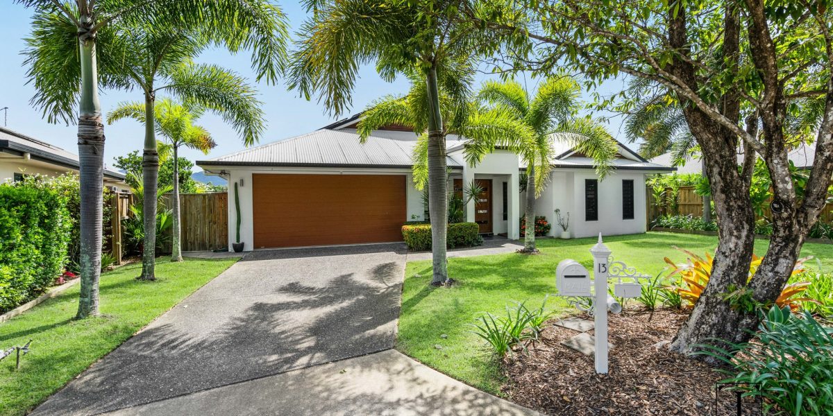 13 Bowline Place, Trinity Beach, QLD 4879 AUS