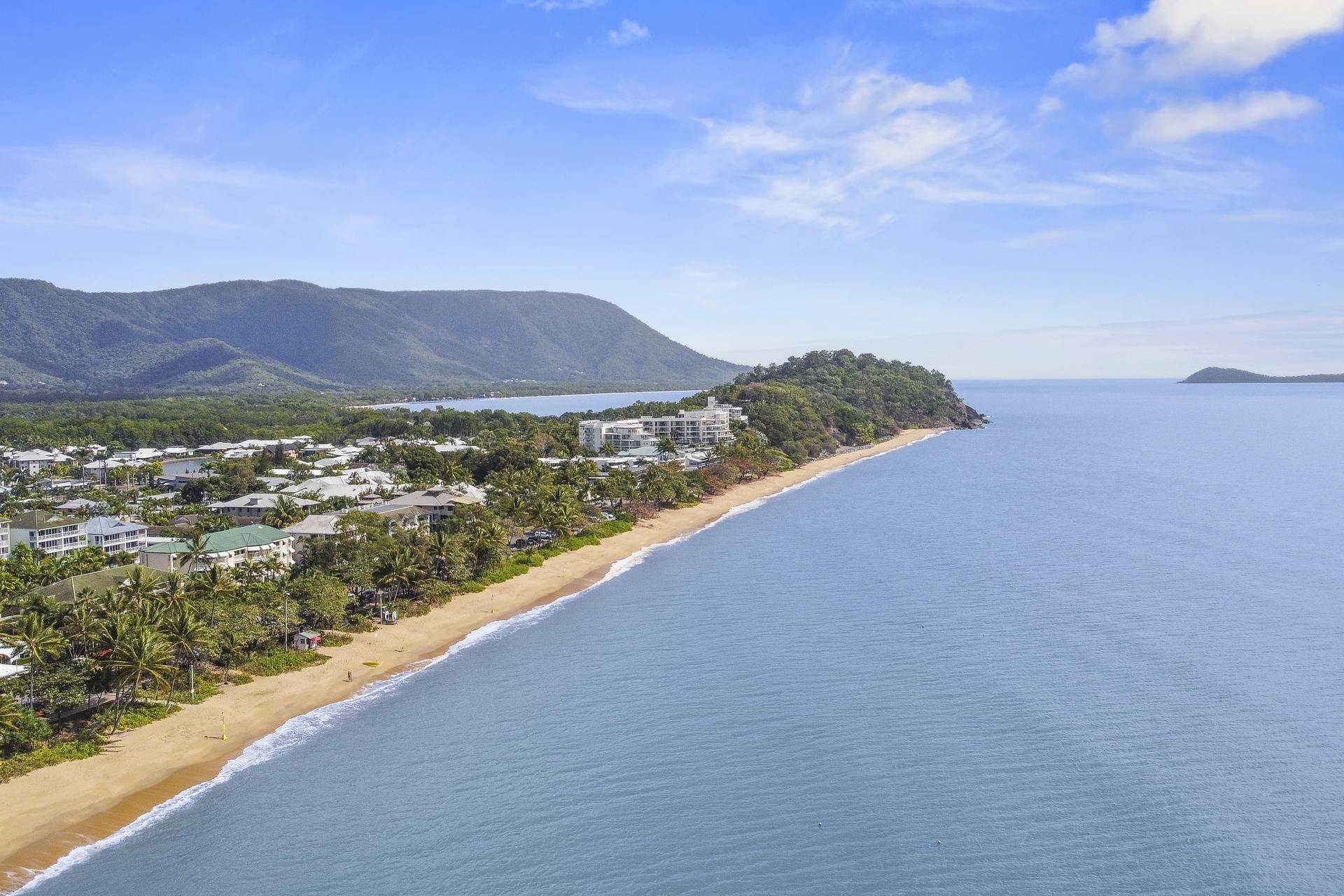 31 Lookout Terrace, Trinity Beach, QLD 4879 AUS