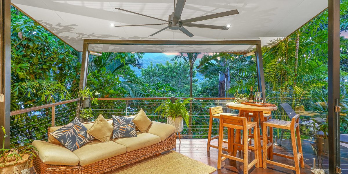 31 Lookout Terrace, Trinity Beach, QLD 4879 AUS