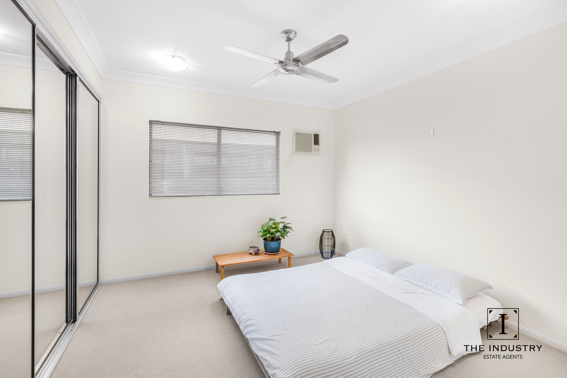 8/163-165 Martyn Street, Manunda, QLD 4870 AUS