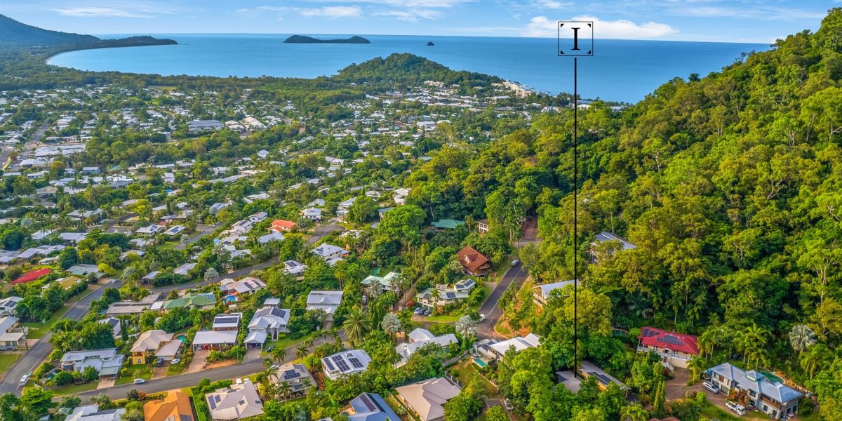 31 Lookout Terrace, Trinity Beach, QLD 4879 AUS