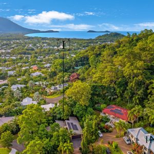 31 Lookout Terrace, Trinity Beach, QLD 4879 AUS